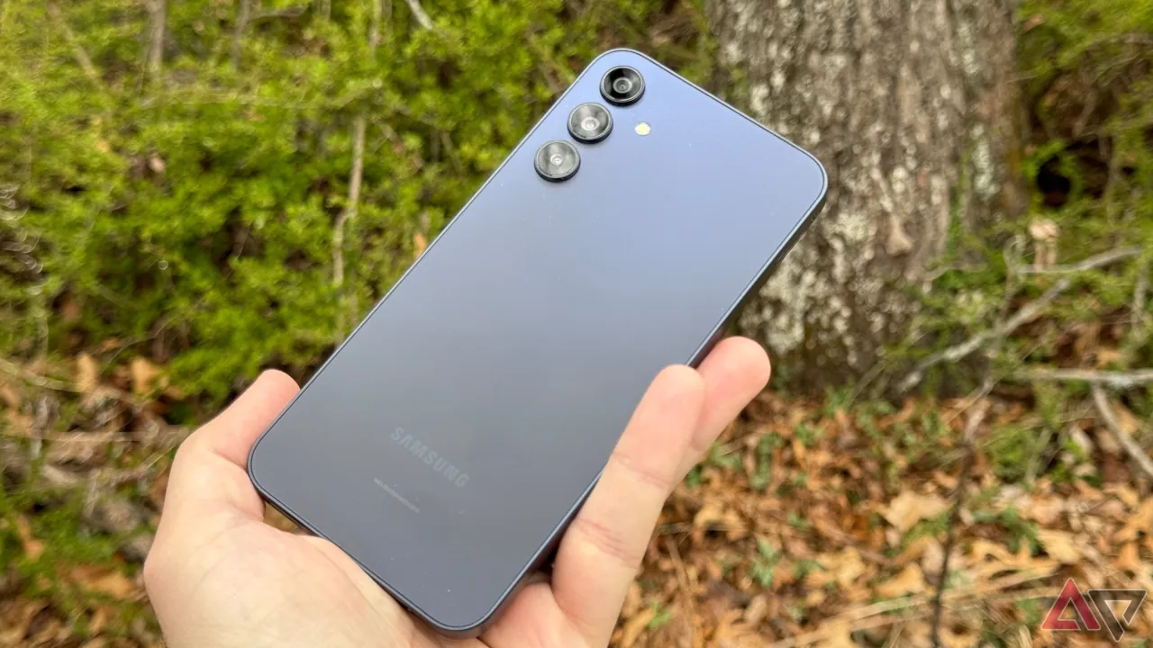 Galaxy A15 5G: обновление ПО (март 2025)