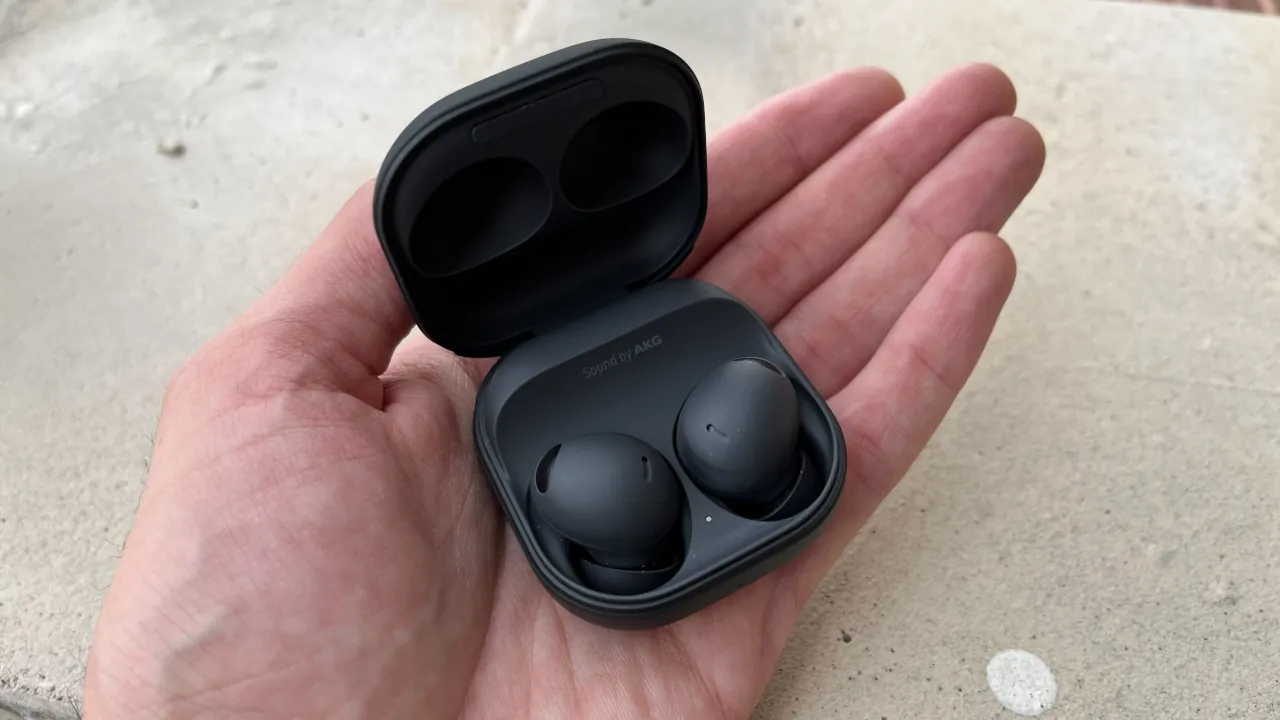 Обновление Galaxy Buds 2 Pro: новый виджет в стиле One UI 7