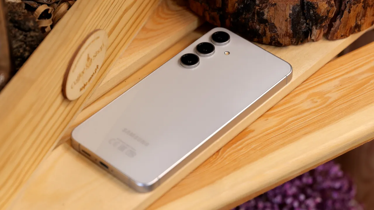 Samsung Galaxy S25 FE выйдет без обновленного процессора