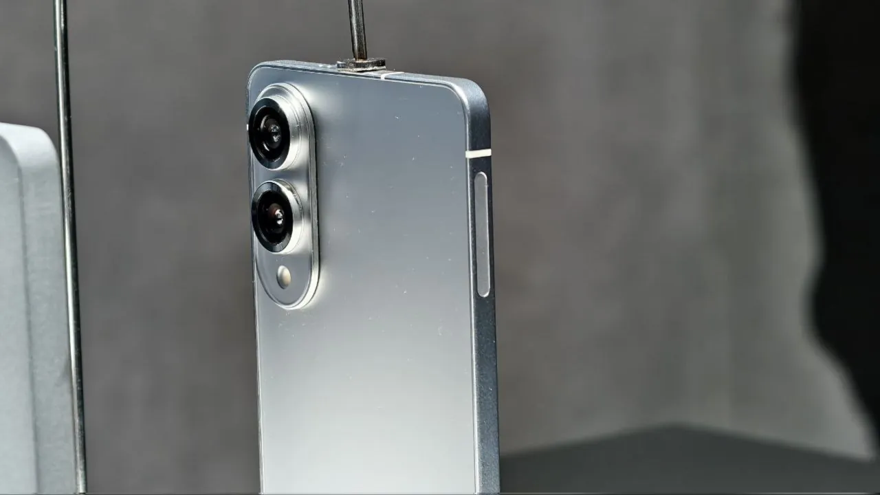 Samsung готовит запуск Galaxy S25 Edge 30 мая в США