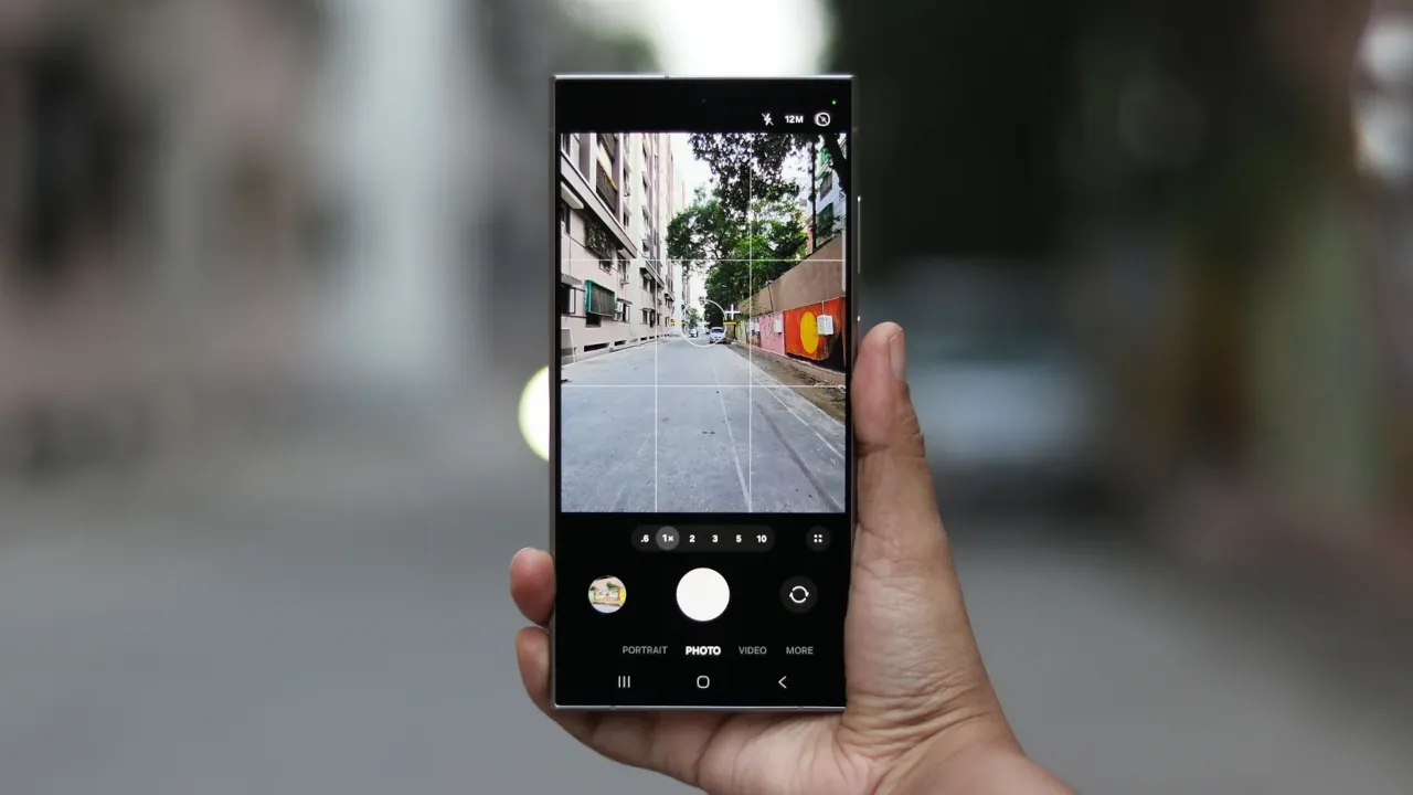 Samsung обновила интерфейс камеры в One UI 7.0