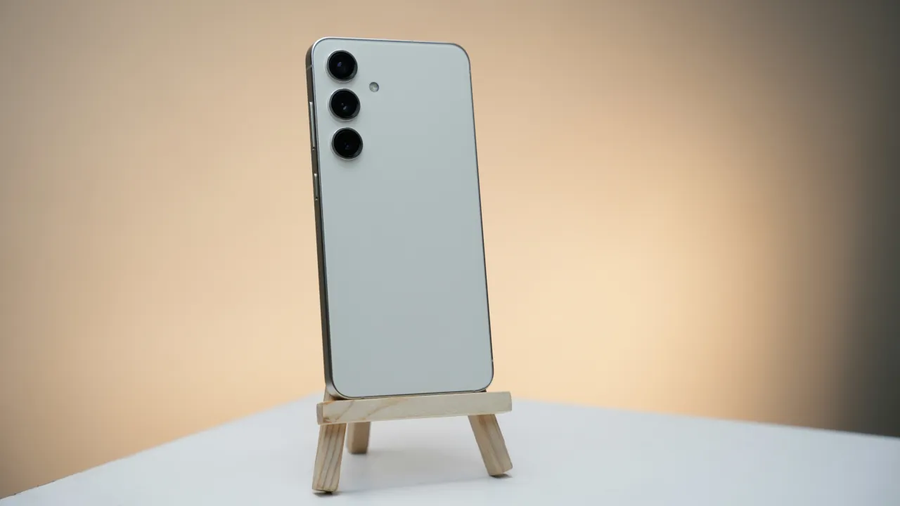 Samsung Galaxy M35: обновление ПО (One UI 7, Индия)