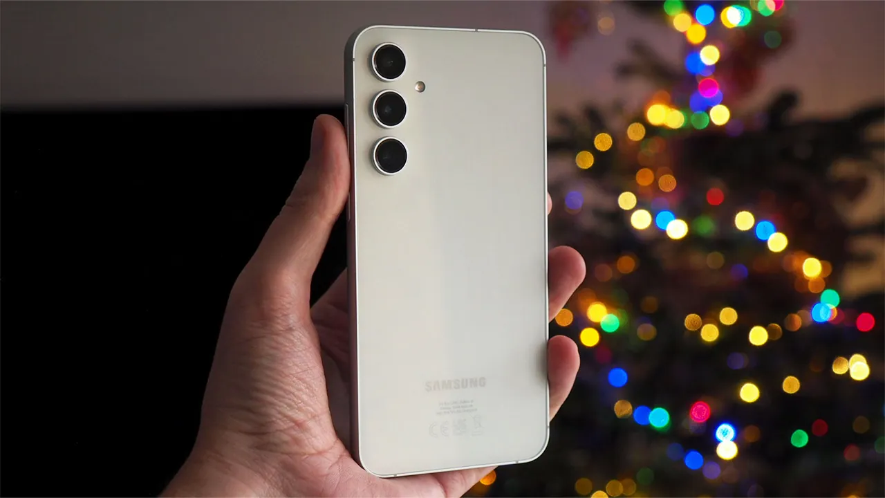 Galaxy S25 FE: выбор между Exynos 2400e и Dimensity 9400