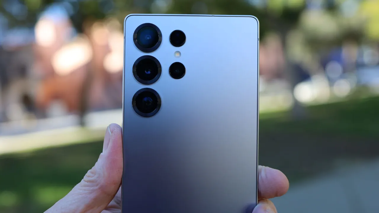 Samsung Galaxy S26 Ultra: революционная камера на 200 МП