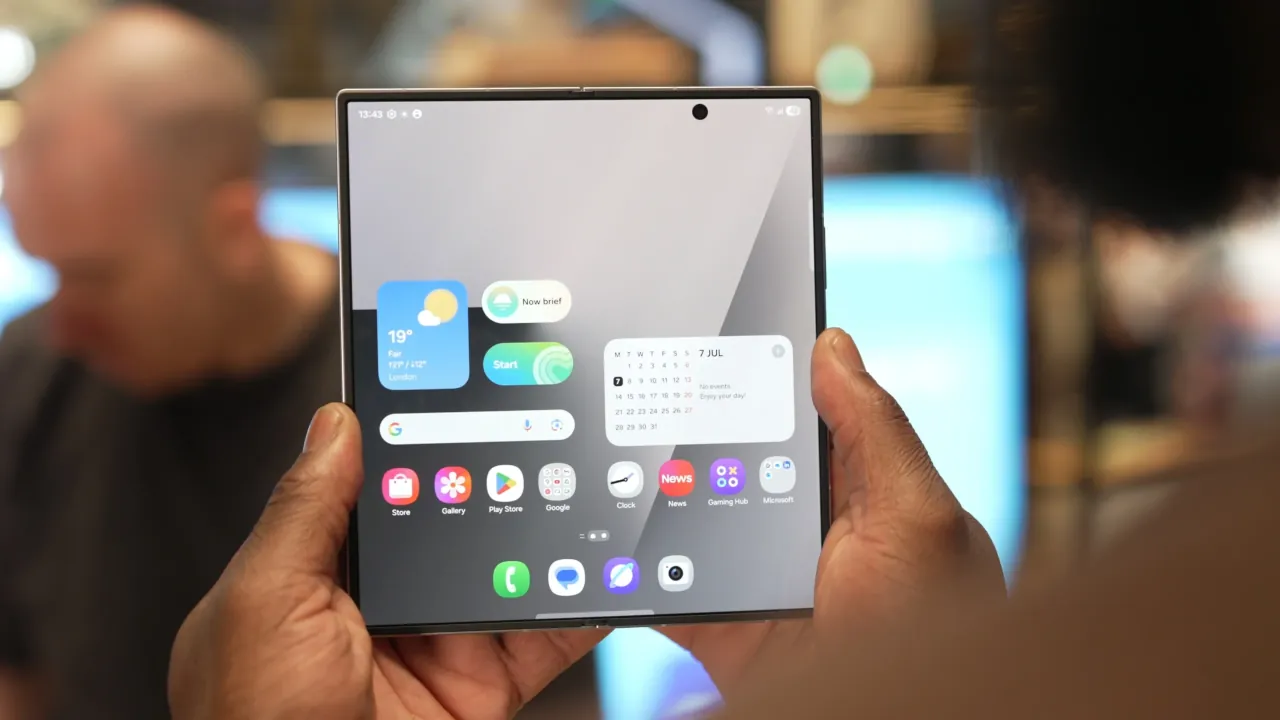 Samsung Galaxy Z Fold 7 внутренний экран